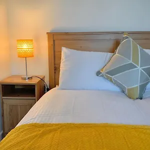 https://16-vincent-house.yorkshirehotels.net